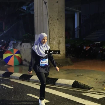 Runner Photo 7910813