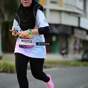 Runner Photo 7910817