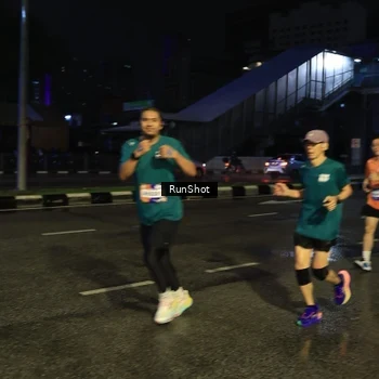 Runner Photo 7910819