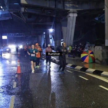 Runner Photo 7910827