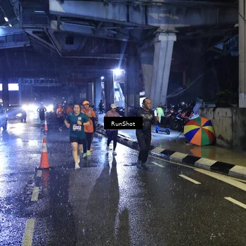 Runner Photo 7910829