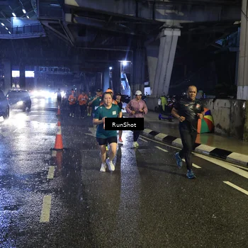 Runner Photo 7910845