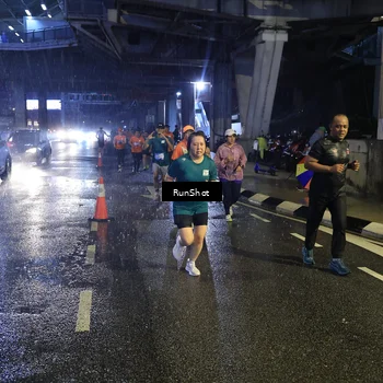 Runner Photo 7910847