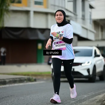 Runner Photo 7910850