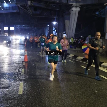 Runner Photo 7910851