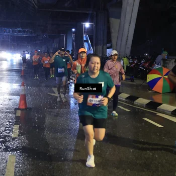 Runner Photo 7910857