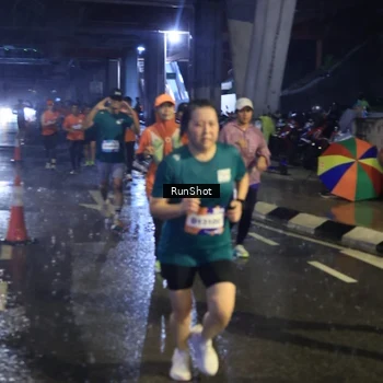 Runner Photo 7910864