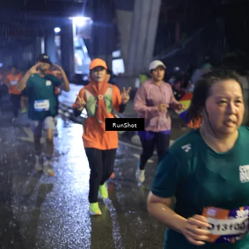 Runner Photo 7910880