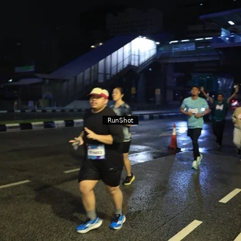 Runner Photo 7910881