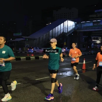 Runner Photo 7910885