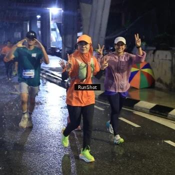 Runner Photo 7910897
