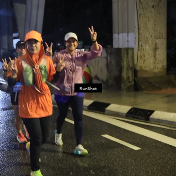 Runner Photo 7910913
