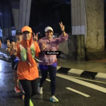 Runner Photo 7910914