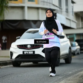 Runner Photo 7910917