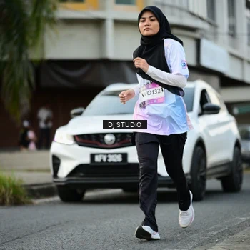Runner Photo 7910925