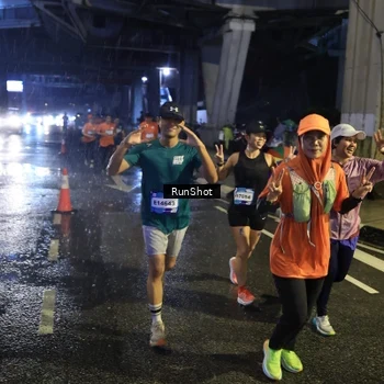 Runner Photo 7910928