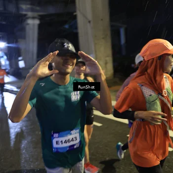 Runner Photo 7910957