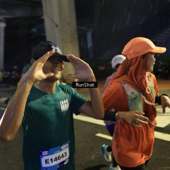 Runner Photo 7910959