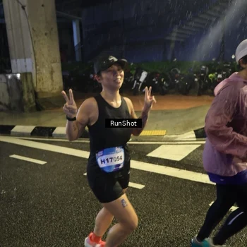 Runner Photo 7910973