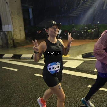 Runner Photo 7910975