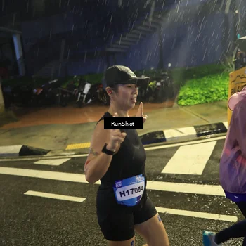 Runner Photo 7910996