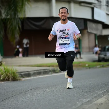 Runner Photo 7911010