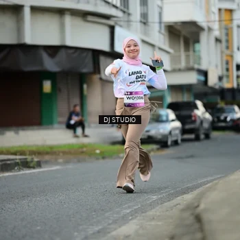 Runner Photo 7911053