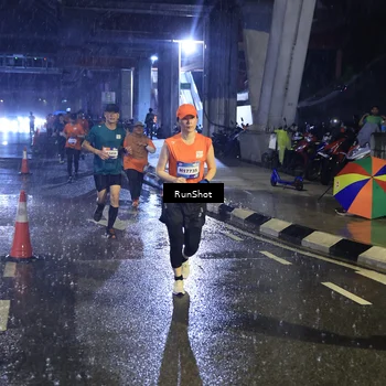 Runner Photo 7911073