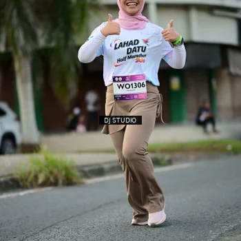 Runner Photo 7911095