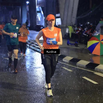 Runner Photo 7911098