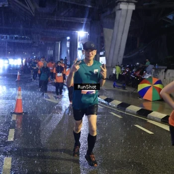 Runner Photo 7911121