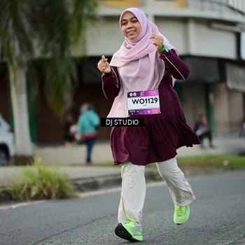 Runner Photo 7911123