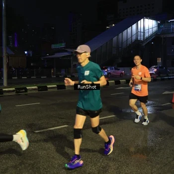Runner Photo 7911130