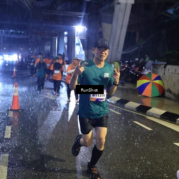 Runner Photo 7911131