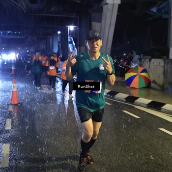 Runner Photo 7911136