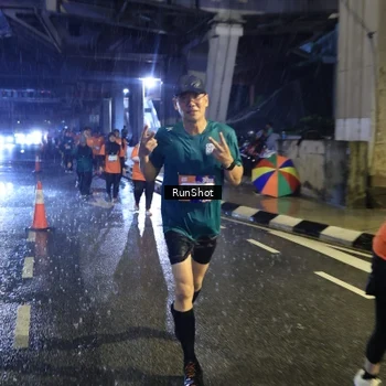 Runner Photo 7911144