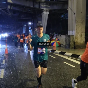 Runner Photo 7911146