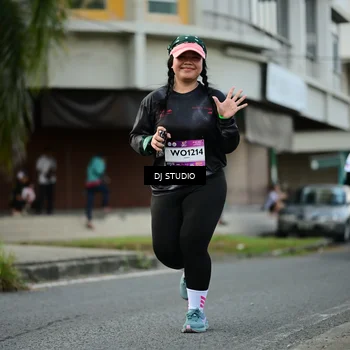 Runner Photo 7911156