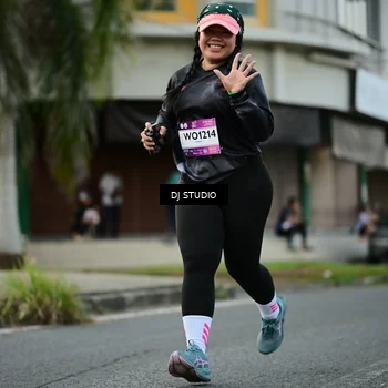 Runner Photo 7911165
