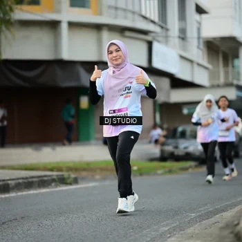 Runner Photo 7911180