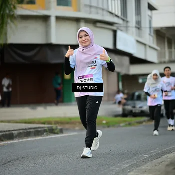 Runner Photo 7911181