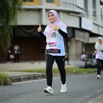 Runner Photo 7911202