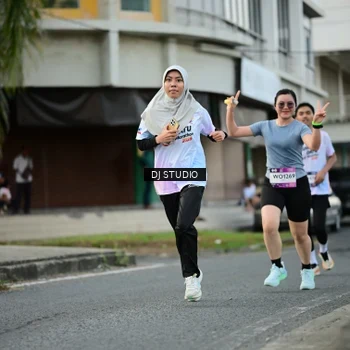Runner Photo 7911223