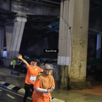 Runner Photo 7911233