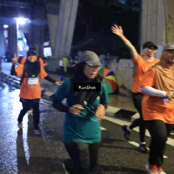 Runner Photo 7911247