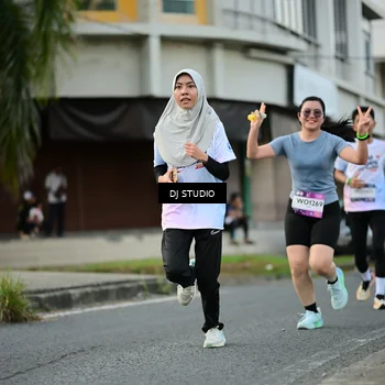 Runner Photo 7911248