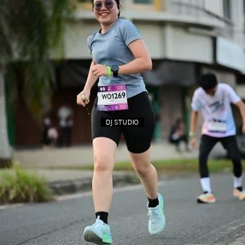 Runner Photo 7911264