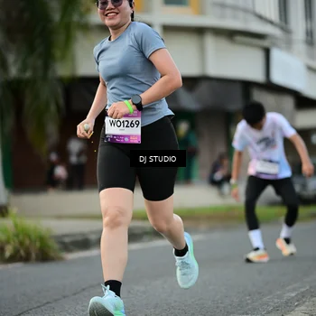 Runner Photo 7911268