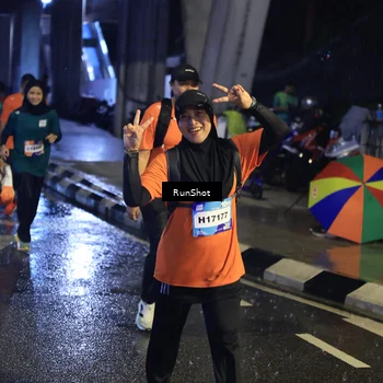 Runner Photo 7911270