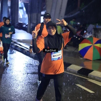 Runner Photo 7911273